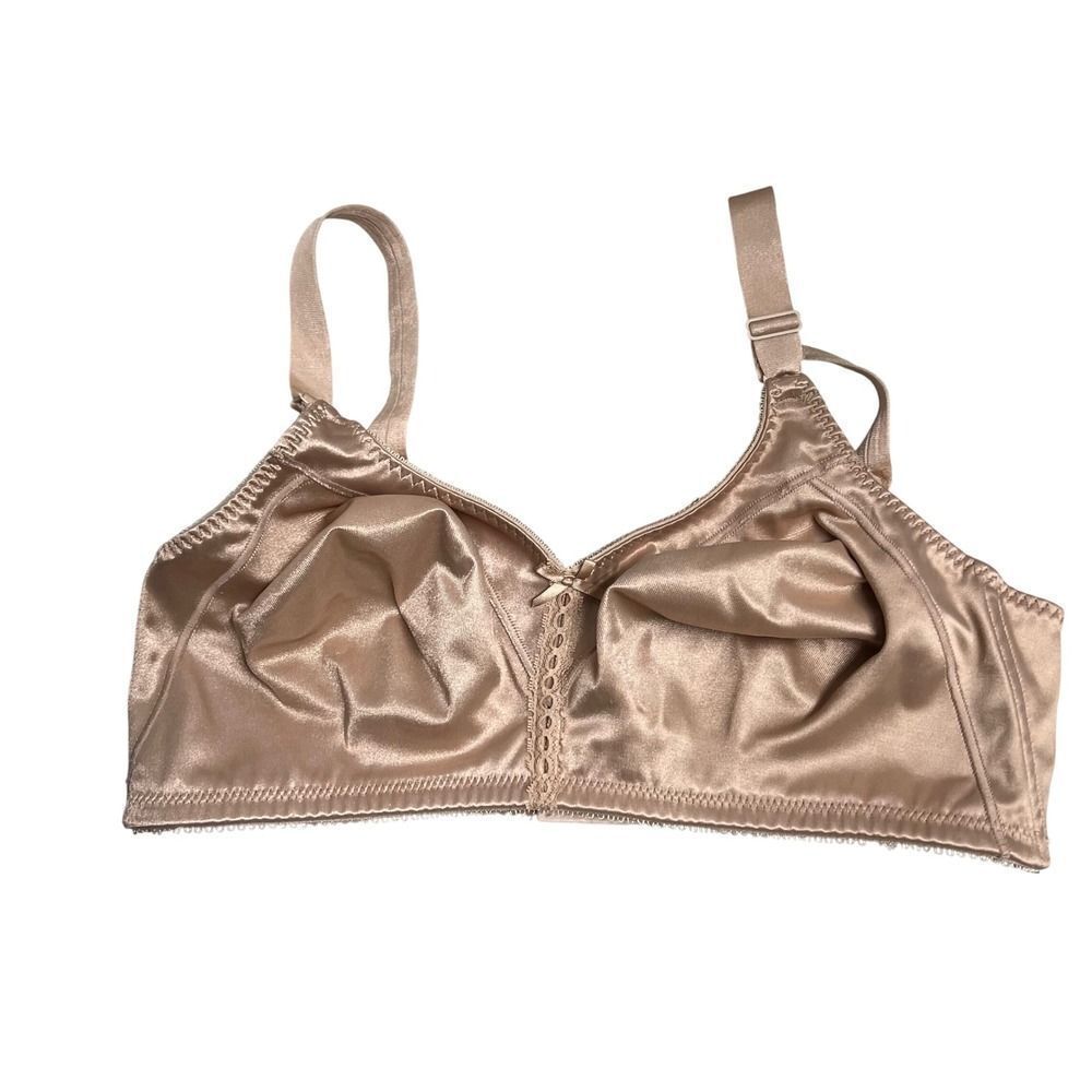 BALI Women's Bra Size 42D No Wires Tan